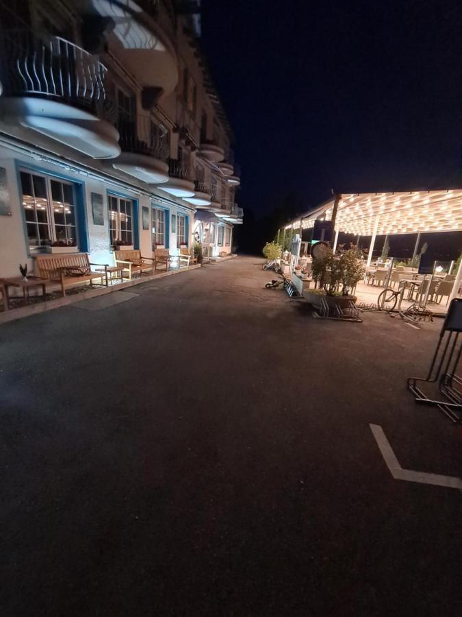 Hotel Amelia Райхенау Екстер'єр фото